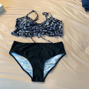 Cute black and white bathing suit